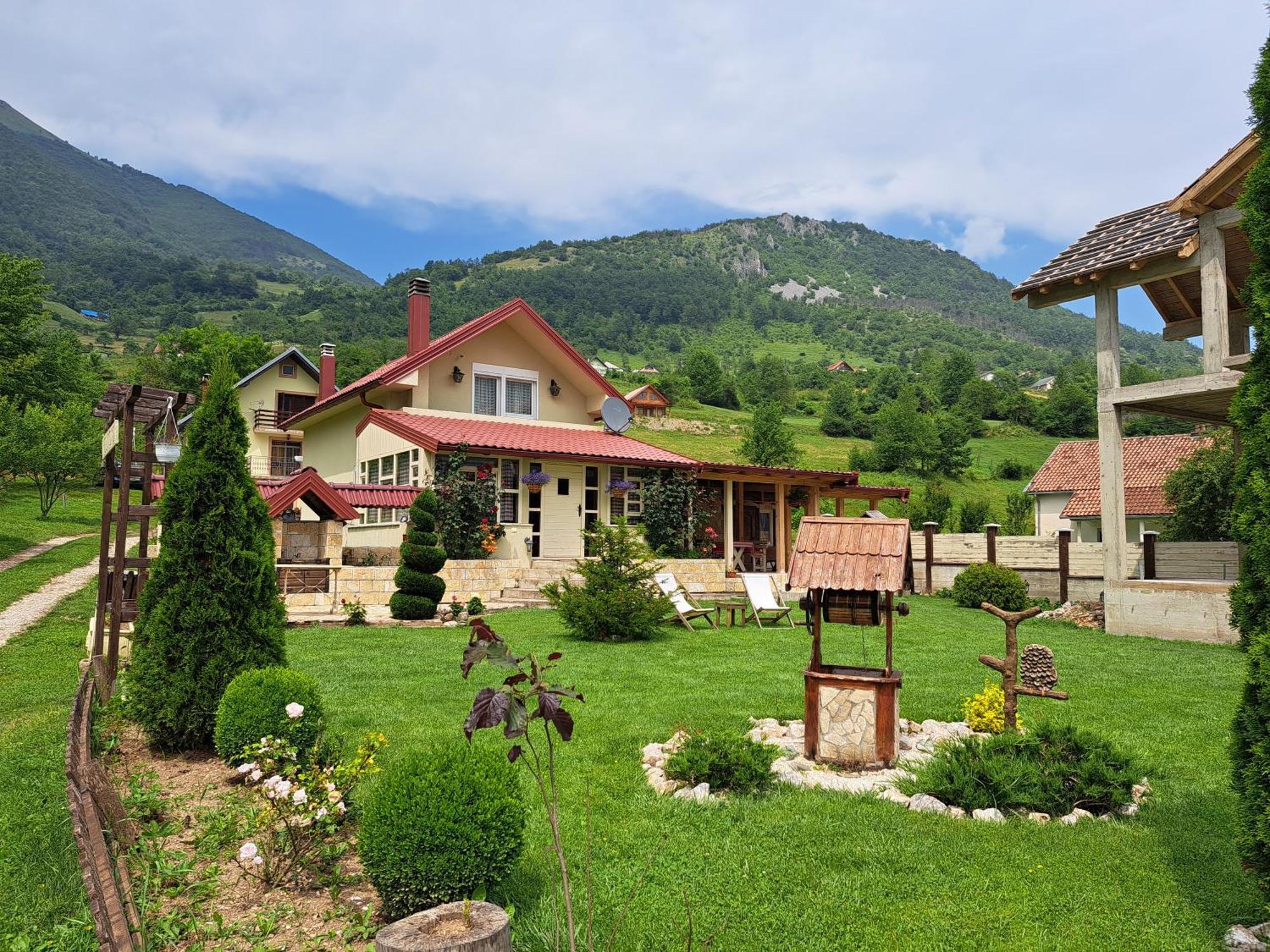 Vila Merak Gusinje Zewnętrze zdjęcie
